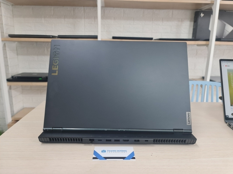 Lenovo Legion 5-15IMH05